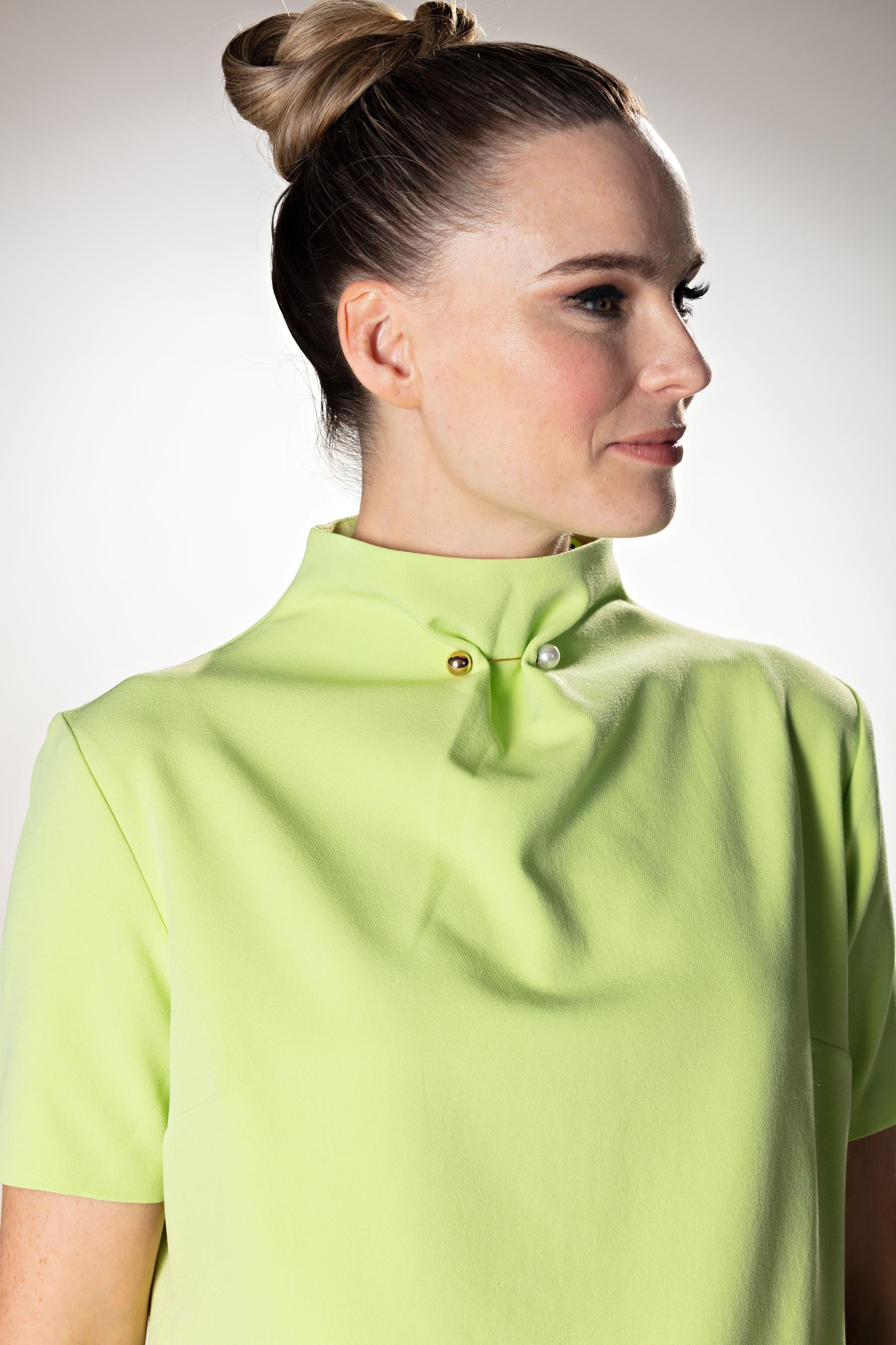 Pearl Pin Lettuce Green Top